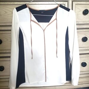 Ann Taylor and H&M work blouse bundle (2)
